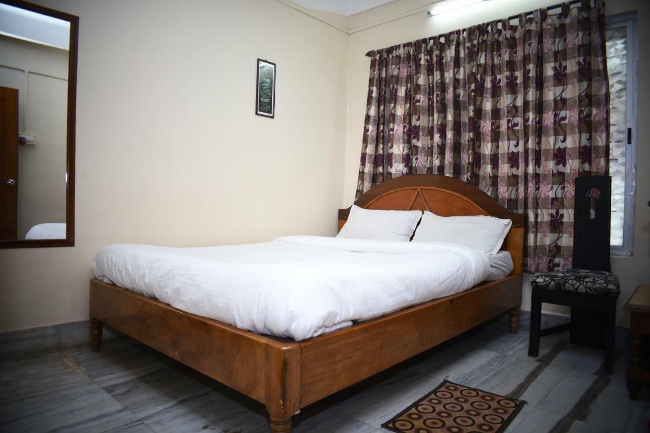 Spot On 37646 Hotel Centre Palace Silchar Exteriér fotografie
