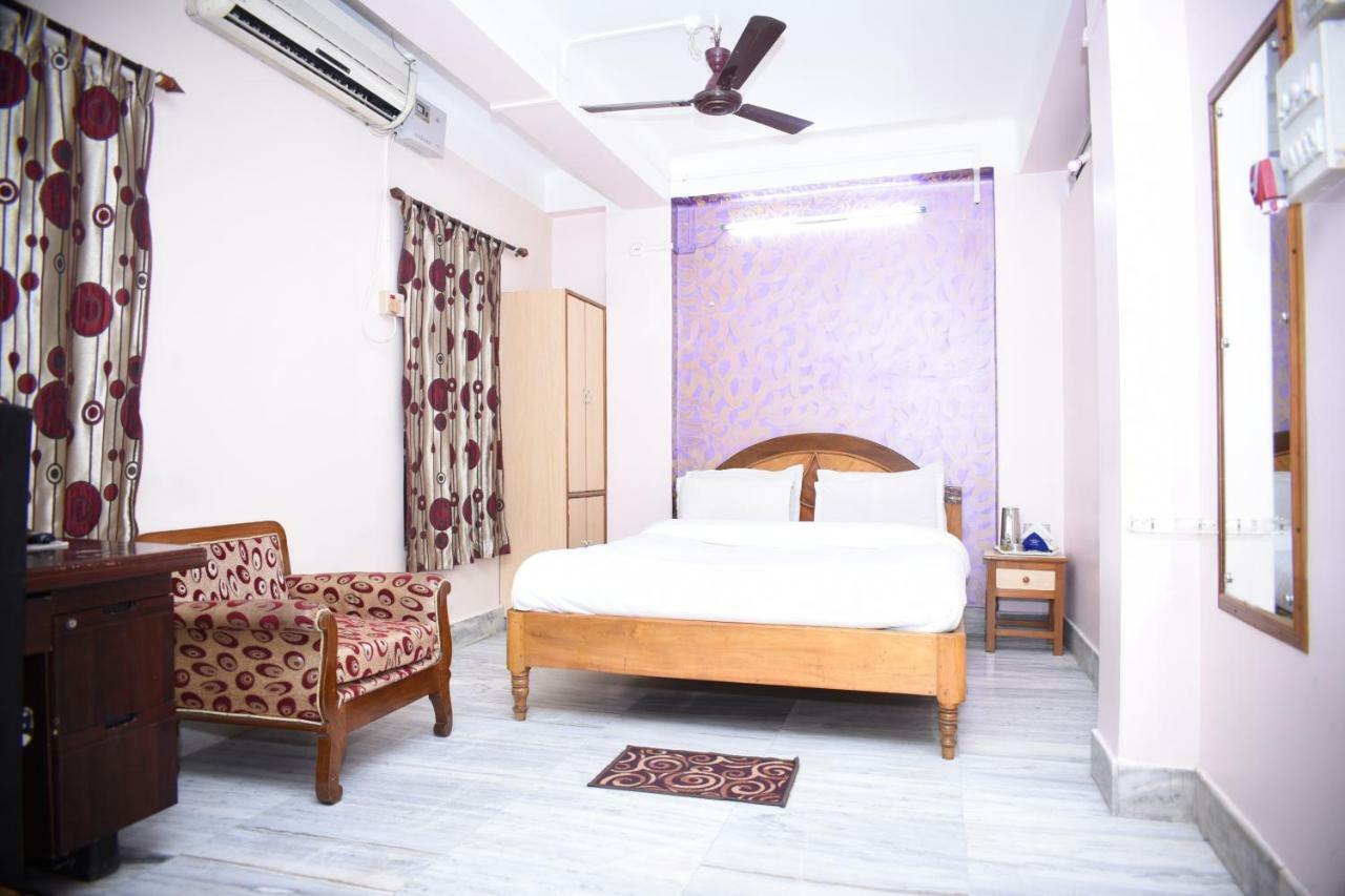 Spot On 37646 Hotel Centre Palace Silchar Exteriér fotografie